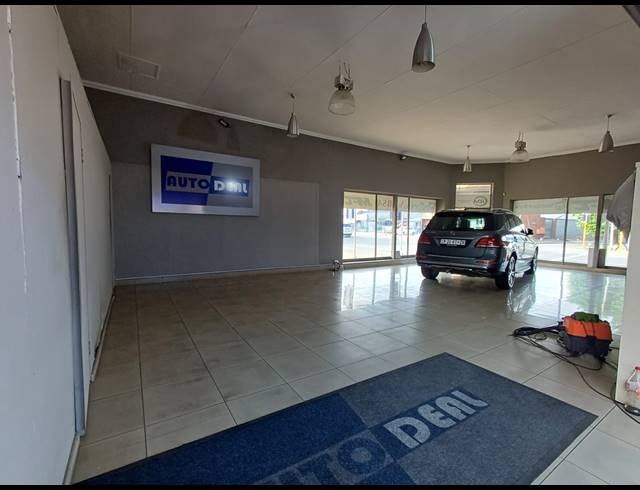 256M² BUILDING FOR SALE IN BRAKPAN CENTRAL
